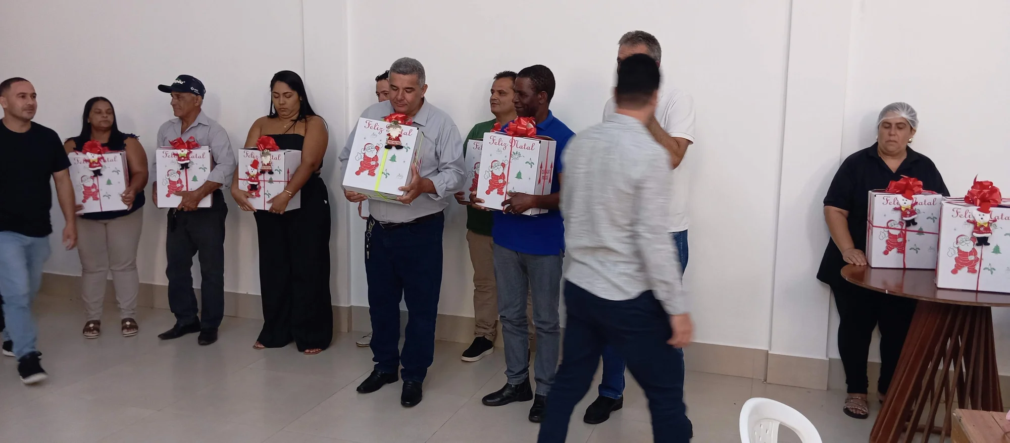 /image/19o-encontro-de-liderancas-rurais-reune-autoridades-associacoes-e-produtores-em-lagoa-dos-patos-mg?src=https%3A%2F%2Fimg2.pixhost.to%2Fimages%2F7461%2F719065823_img_20251205_213605.jpg&w=2000&q=85