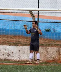 Imagem da galeria do artigo: É campeão! União Bet levanta a taça do 2º Campeonato Regional de Futebol de Campo de Lagoa dos Patos