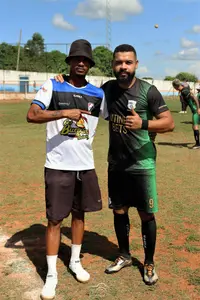 Imagem da galeria do artigo: É campeão! União Bet levanta a taça do 2º Campeonato Regional de Futebol de Campo de Lagoa dos Patos