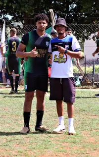 Imagem da galeria do artigo: É campeão! União Bet levanta a taça do 2º Campeonato Regional de Futebol de Campo de Lagoa dos Patos