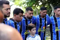 Imagem da galeria do artigo: É campeão! União Bet levanta a taça do 2º Campeonato Regional de Futebol de Campo de Lagoa dos Patos