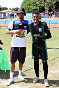 Imagem da galeria do artigo: É campeão! União Bet levanta a taça do 2º Campeonato Regional de Futebol de Campo de Lagoa dos Patos
