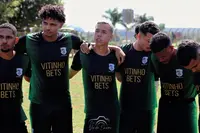 Imagem da galeria do artigo: É campeão! União Bet levanta a taça do 2º Campeonato Regional de Futebol de Campo de Lagoa dos Patos