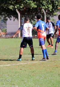 Imagem da galeria do artigo: É campeão! União Bet levanta a taça do 2º Campeonato Regional de Futebol de Campo de Lagoa dos Patos