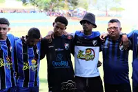 Imagem da galeria do artigo: É campeão! União Bet levanta a taça do 2º Campeonato Regional de Futebol de Campo de Lagoa dos Patos