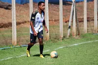 Imagem da galeria do artigo: É campeão! União Bet levanta a taça do 2º Campeonato Regional de Futebol de Campo de Lagoa dos Patos