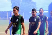 Imagem da galeria do artigo: É campeão! União Bet levanta a taça do 2º Campeonato Regional de Futebol de Campo de Lagoa dos Patos