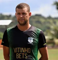 Imagem da galeria do artigo: É campeão! União Bet levanta a taça do 2º Campeonato Regional de Futebol de Campo de Lagoa dos Patos