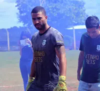 Imagem da galeria do artigo: É campeão! União Bet levanta a taça do 2º Campeonato Regional de Futebol de Campo de Lagoa dos Patos