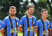 Imagem da galeria do artigo: É campeão! União Bet levanta a taça do 2º Campeonato Regional de Futebol de Campo de Lagoa dos Patos