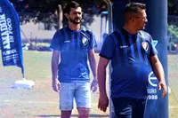 Imagem da galeria do artigo: É campeão! União Bet levanta a taça do 2º Campeonato Regional de Futebol de Campo de Lagoa dos Patos