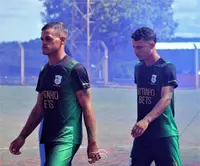 Imagem da galeria do artigo: É campeão! União Bet levanta a taça do 2º Campeonato Regional de Futebol de Campo de Lagoa dos Patos