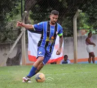Imagem da galeria do artigo: É campeão! União Bet levanta a taça do 2º Campeonato Regional de Futebol de Campo de Lagoa dos Patos