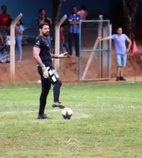 Imagem da galeria do artigo: É campeão! União Bet levanta a taça do 2º Campeonato Regional de Futebol de Campo de Lagoa dos Patos