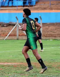 Imagem da galeria do artigo: É campeão! União Bet levanta a taça do 2º Campeonato Regional de Futebol de Campo de Lagoa dos Patos