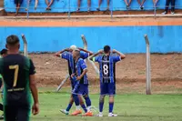 Imagem da galeria do artigo: É campeão! União Bet levanta a taça do 2º Campeonato Regional de Futebol de Campo de Lagoa dos Patos