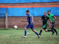 Imagem da galeria do artigo: É campeão! União Bet levanta a taça do 2º Campeonato Regional de Futebol de Campo de Lagoa dos Patos