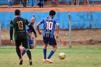 Imagem da galeria do artigo: É campeão! União Bet levanta a taça do 2º Campeonato Regional de Futebol de Campo de Lagoa dos Patos