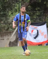 Imagem da galeria do artigo: É campeão! União Bet levanta a taça do 2º Campeonato Regional de Futebol de Campo de Lagoa dos Patos