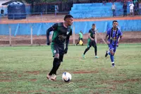 Imagem da galeria do artigo: É campeão! União Bet levanta a taça do 2º Campeonato Regional de Futebol de Campo de Lagoa dos Patos