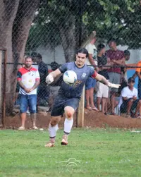 Imagem da galeria do artigo: É campeão! União Bet levanta a taça do 2º Campeonato Regional de Futebol de Campo de Lagoa dos Patos