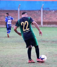Imagem da galeria do artigo: É campeão! União Bet levanta a taça do 2º Campeonato Regional de Futebol de Campo de Lagoa dos Patos