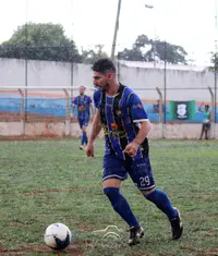 Imagem da galeria do artigo: É campeão! União Bet levanta a taça do 2º Campeonato Regional de Futebol de Campo de Lagoa dos Patos