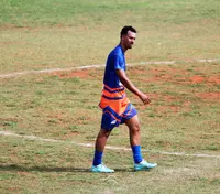 Imagem da galeria do artigo: É campeão! União Bet levanta a taça do 2º Campeonato Regional de Futebol de Campo de Lagoa dos Patos