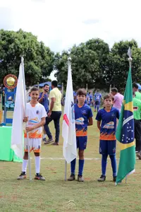 Imagem da galeria do artigo: É campeão! União Bet levanta a taça do 2º Campeonato Regional de Futebol de Campo de Lagoa dos Patos