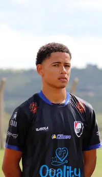 Imagem da galeria do artigo: É campeão! União Bet levanta a taça do 2º Campeonato Regional de Futebol de Campo de Lagoa dos Patos