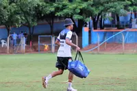 Imagem da galeria do artigo: É campeão! União Bet levanta a taça do 2º Campeonato Regional de Futebol de Campo de Lagoa dos Patos