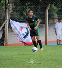 Imagem da galeria do artigo: É campeão! União Bet levanta a taça do 2º Campeonato Regional de Futebol de Campo de Lagoa dos Patos