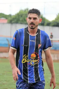 Imagem da galeria do artigo: É campeão! União Bet levanta a taça do 2º Campeonato Regional de Futebol de Campo de Lagoa dos Patos