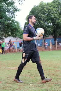 Imagem da galeria do artigo: É campeão! União Bet levanta a taça do 2º Campeonato Regional de Futebol de Campo de Lagoa dos Patos