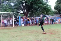 Imagem da galeria do artigo: É campeão! União Bet levanta a taça do 2º Campeonato Regional de Futebol de Campo de Lagoa dos Patos
