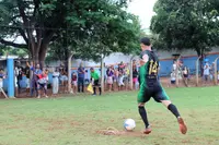 Imagem da galeria do artigo: É campeão! União Bet levanta a taça do 2º Campeonato Regional de Futebol de Campo de Lagoa dos Patos