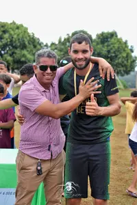 Imagem da galeria do artigo: É campeão! União Bet levanta a taça do 2º Campeonato Regional de Futebol de Campo de Lagoa dos Patos