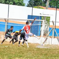 Imagem da galeria do artigo: EM FOTOS: Confira os registros da classificação épica do Arsenal sobre o Oriente na Semifinal do Regional 2026 em Lagoa dos Patos MG
