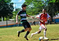 Imagem da galeria do artigo: EM FOTOS: Confira os registros da classificação épica do Arsenal sobre o Oriente na Semifinal do Regional 2026 em Lagoa dos Patos MG