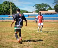 Imagem da galeria do artigo: EM FOTOS: Confira os registros da classificação épica do Arsenal sobre o Oriente na Semifinal do Regional 2026 em Lagoa dos Patos MG