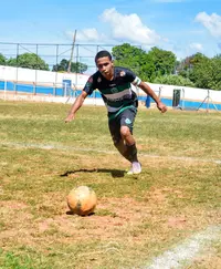 Imagem da galeria do artigo: EM FOTOS: Confira os registros da classificação épica do Arsenal sobre o Oriente na Semifinal do Regional 2026 em Lagoa dos Patos MG