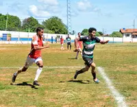 Imagem da galeria do artigo: EM FOTOS: Confira os registros da classificação épica do Arsenal sobre o Oriente na Semifinal do Regional 2026 em Lagoa dos Patos MG