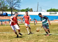 Imagem da galeria do artigo: EM FOTOS: Confira os registros da classificação épica do Arsenal sobre o Oriente na Semifinal do Regional 2026 em Lagoa dos Patos MG
