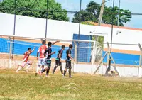Imagem da galeria do artigo: EM FOTOS: Confira os registros da classificação épica do Arsenal sobre o Oriente na Semifinal do Regional 2026 em Lagoa dos Patos MG