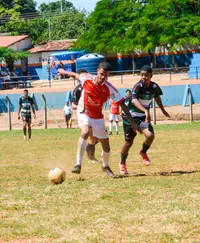 Imagem da galeria do artigo: EM FOTOS: Confira os registros da classificação épica do Arsenal sobre o Oriente na Semifinal do Regional 2026 em Lagoa dos Patos MG