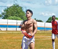 Imagem da galeria do artigo: EM FOTOS: Confira os registros da classificação épica do Arsenal sobre o Oriente na Semifinal do Regional 2026 em Lagoa dos Patos MG