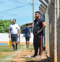 Imagem da galeria do artigo: EM FOTOS: Confira os registros da classificação épica do Arsenal sobre o Oriente na Semifinal do Regional 2026 em Lagoa dos Patos MG