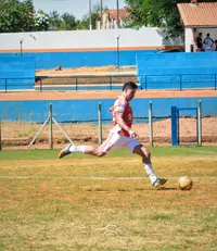 Imagem da galeria do artigo: EM FOTOS: Confira os registros da classificação épica do Arsenal sobre o Oriente na Semifinal do Regional 2026 em Lagoa dos Patos MG