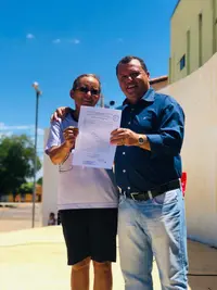 Imagem da galeria do artigo: Entrega dos primeiros títulos de regularização fundiária em Lagoa dos Patos marca novo tempo de esperança