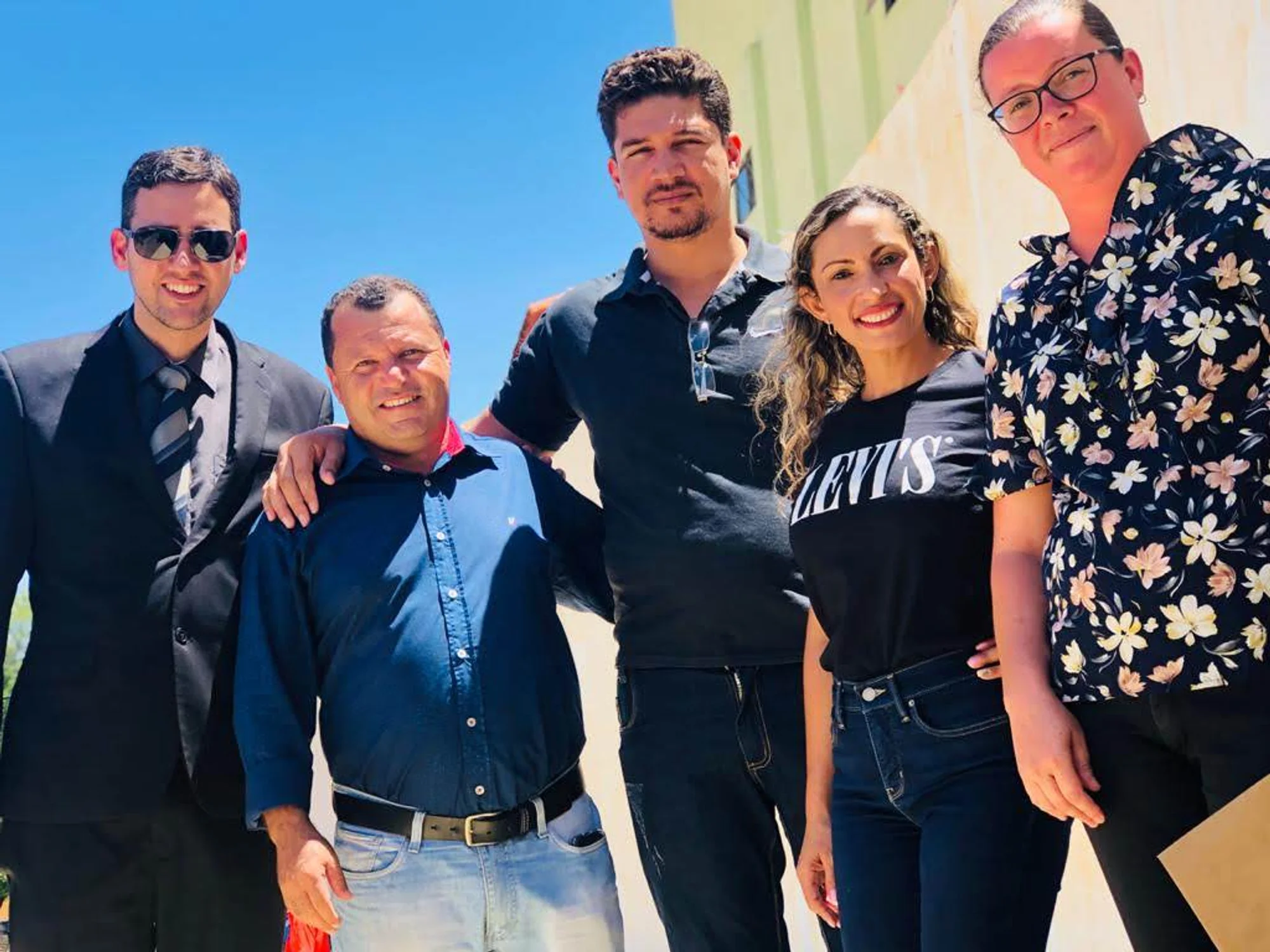 /image/entrega-dos-primeiros-titulos-de-regularizacao-fundiaria-em-lagoa-dos-patos-marca-novo-tempo-de-esperanca?src=https%3A%2F%2Fimg1.pixhost.to%2Fimages%2F11811%2F687477729_img-20191214-wa0040.jpg&w=2000&q=85